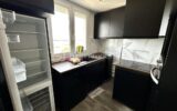 Appartement lumineux traversant entièrement rénové – Vue étang- Parking – Cave – 3 pièces – 2 chambres – 52 m²