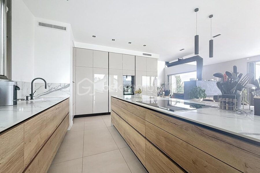 Maison à vendre à Carrieres sur seine