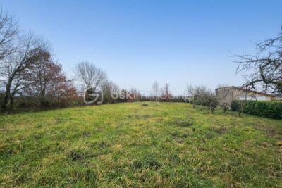 Terrain à vendre à Sanxay