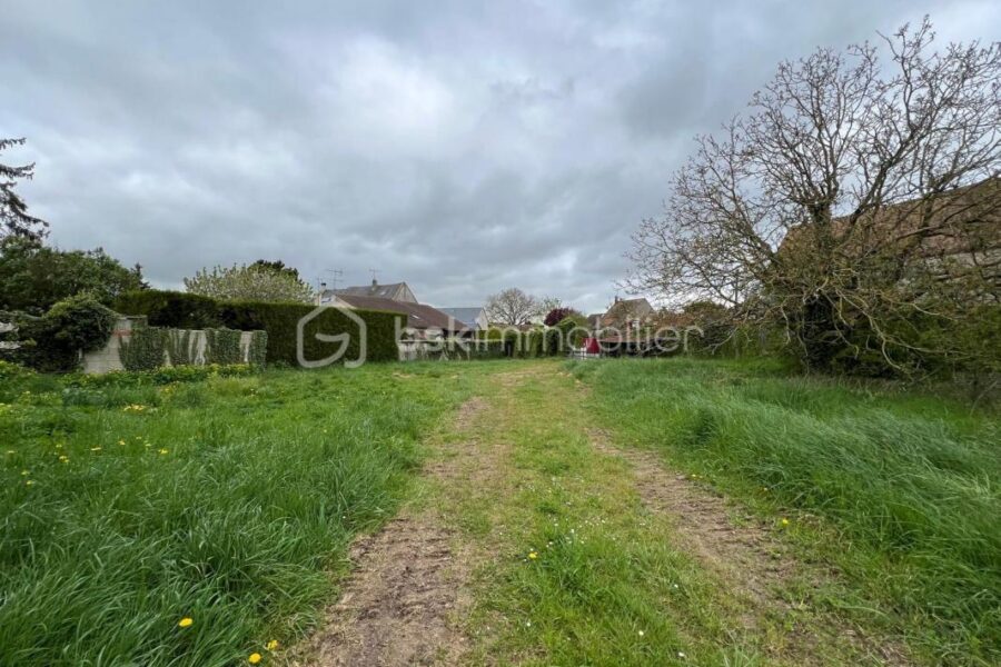 Terrain à vendre à Etampes