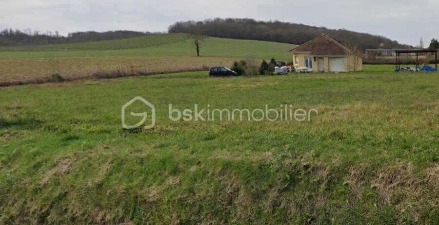 Terrain à vendre à Corbere aberes