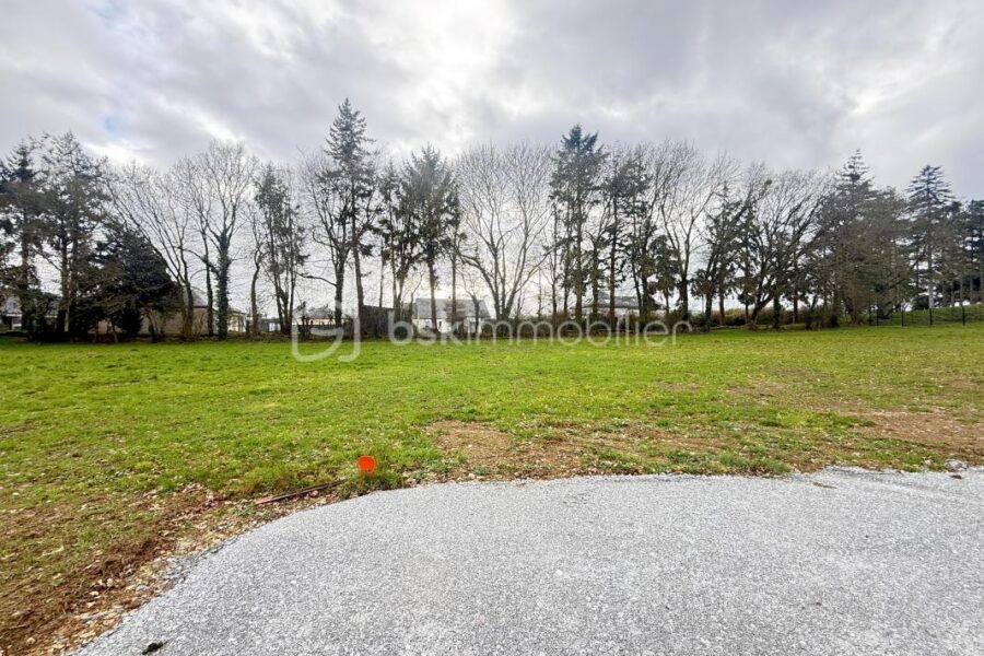 Terrain à vendre à Neant sur yvel