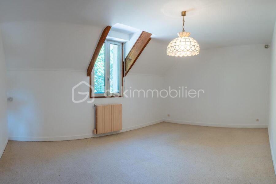 Maison à vendre à Bazemont
