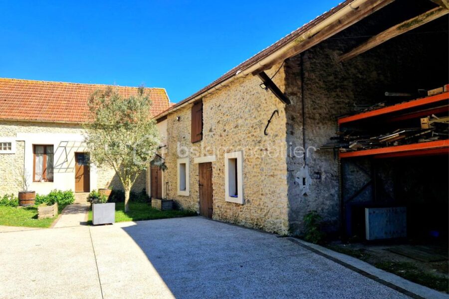 Maison à vendre à Ablis