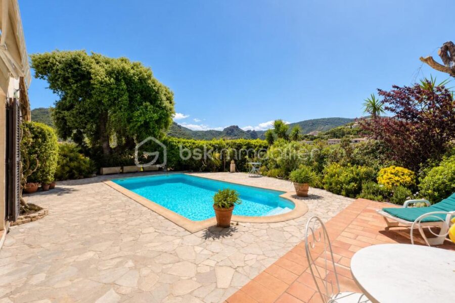 Maison à vendre à Mandelieu-la-Napoule