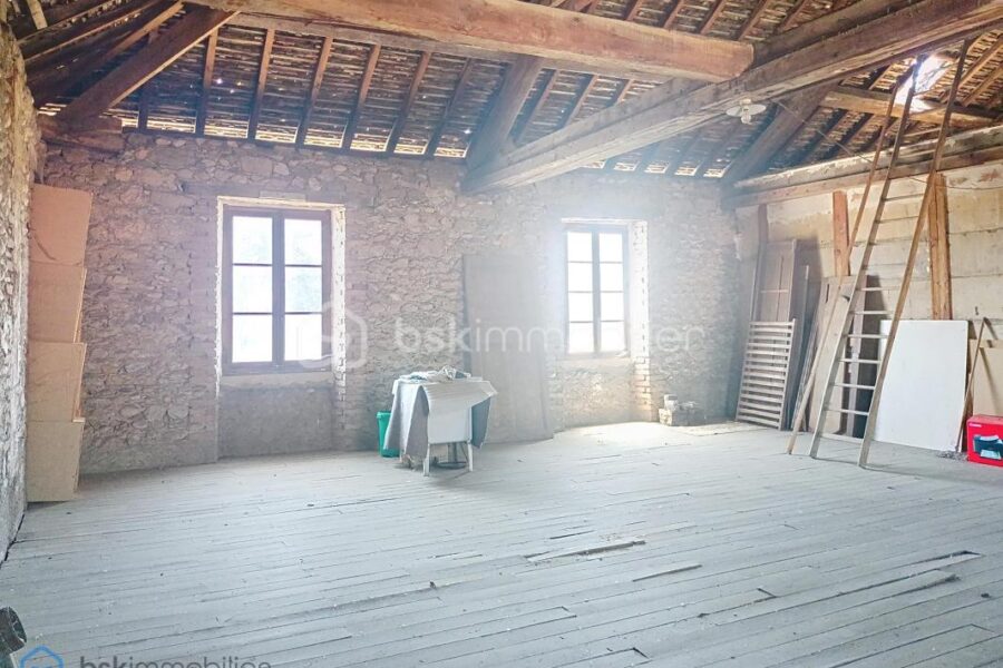 Appartement à vendre à Colombe