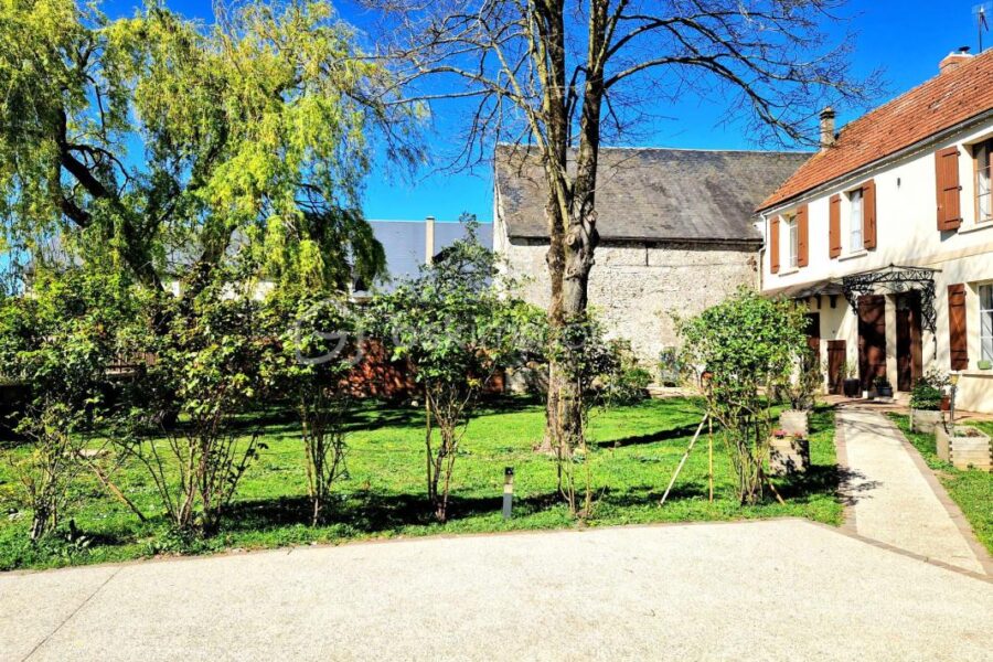 Maison à vendre à Ablis