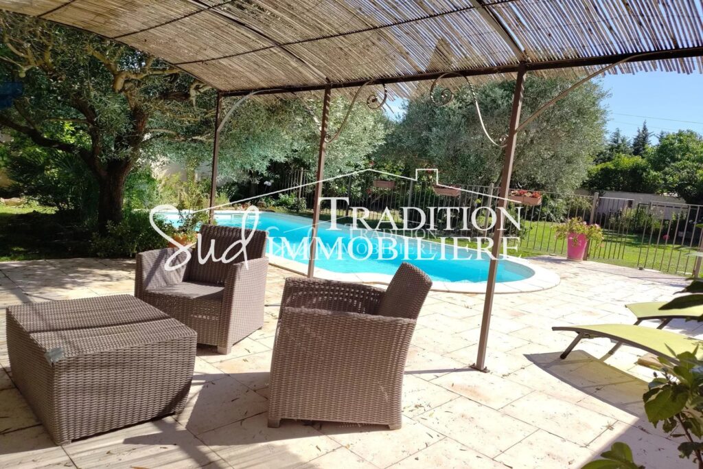 vente maison 9 Pièce(s) – 9 pièces – NR chambres – 0.00 m²