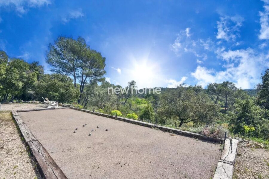 Maison à vendre à Entrecasteaux