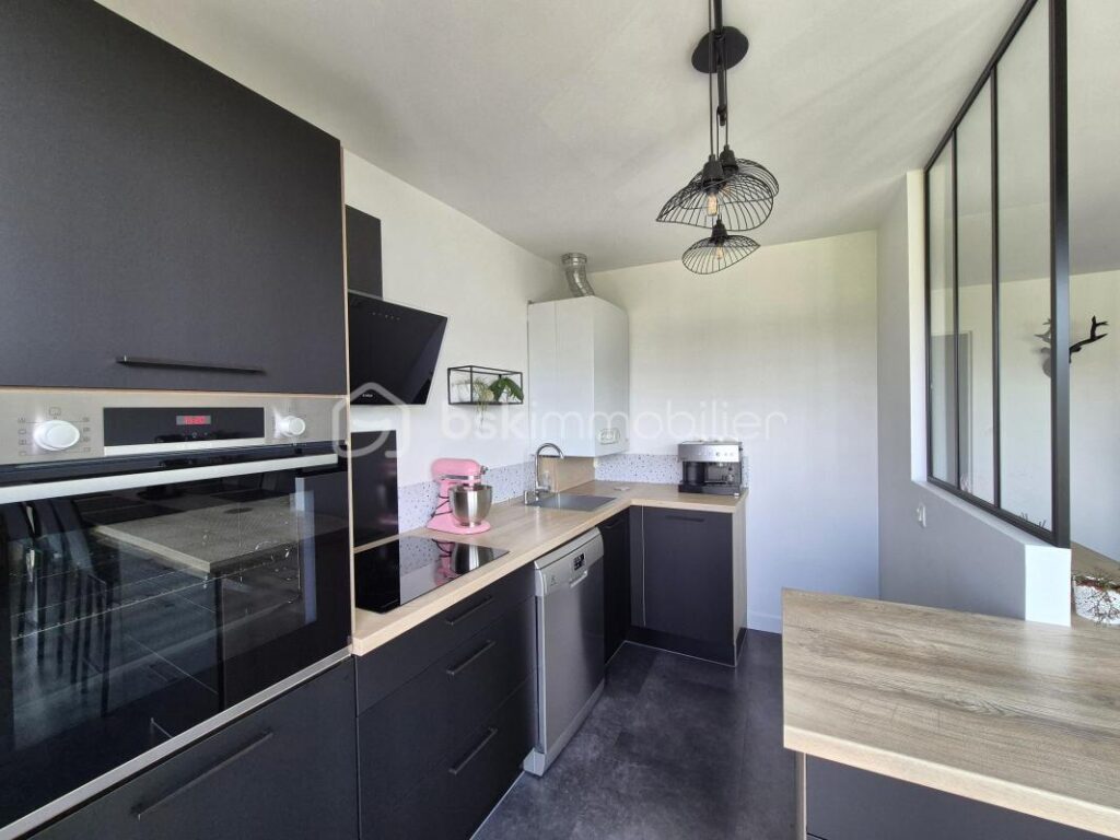 Appartement T3 en Duplex – 64 m² – 3 pièces – 2 chambres – 64 m²