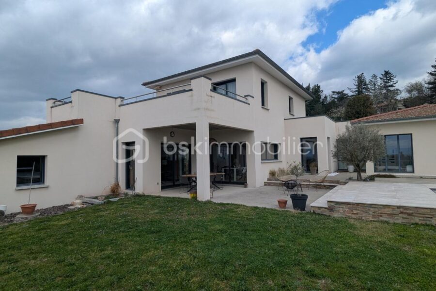 Maison à vendre à Salvizinet — Vue nature — photo 5
