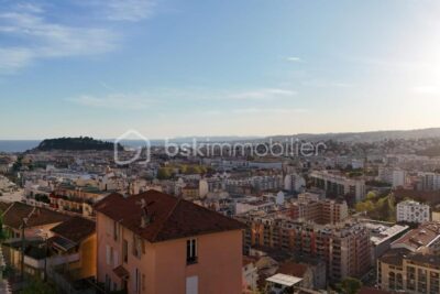 4 PIÈCES – VUE MER – ENVIRONNEMENT CALME – RÉSIDENCE RECENTE – 4 pièces – 3 chambres – 105 m²