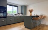 NOUVEAUTE COUP DE COEUR! Une opportunité rarissime : Votre refuge &lsquo;pieds dans l&rsquo;eau&rsquo; – 5 pièces – 2 chambres – 102 m²