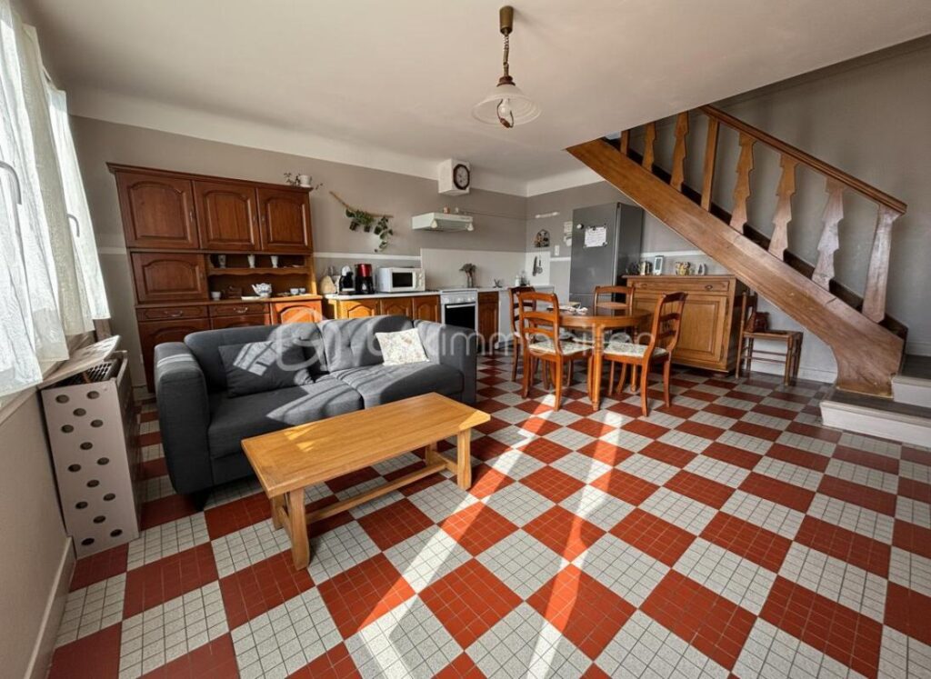 Maison avec Jardin secteur calme – 5 pièces – 3 chambres – 81 m²