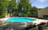 Maison 230 m² 3 appartements , 1 T4, 1 T2, 1 studio sur 3500 m² de terrain – 8 pièces – 5 chambres – 250 m²