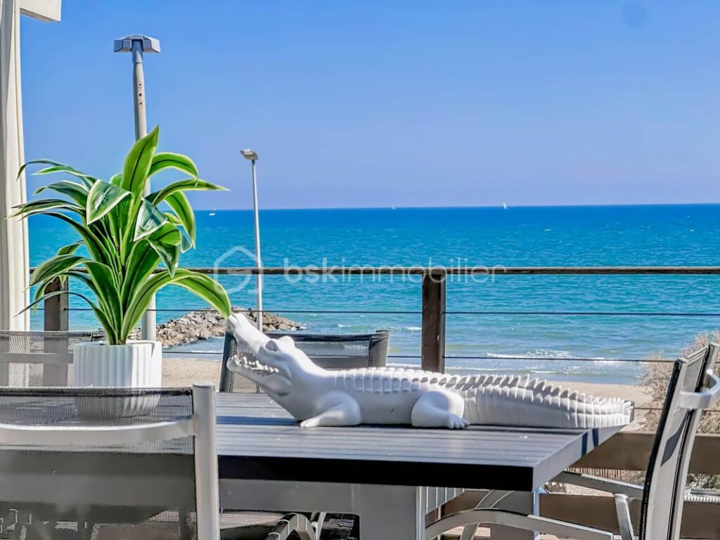 UNIQUE *** Magnifique Appartement T5 de 160m2 avec terrasse de 50m2 Vue Mer à PALAVAS *** – 5 pièces – 3 chambres – 160 m²