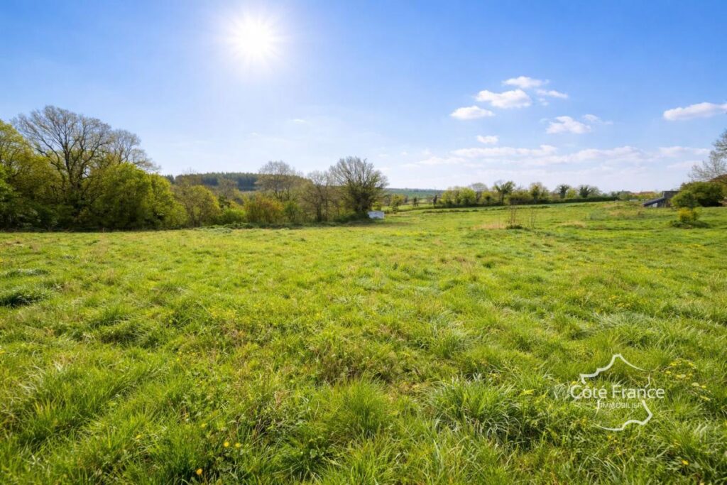 charmante maison de 88m2 sur plus d&rsquo;un hectare de terrain co – 4 pièces – 3 chambres – 88 m²