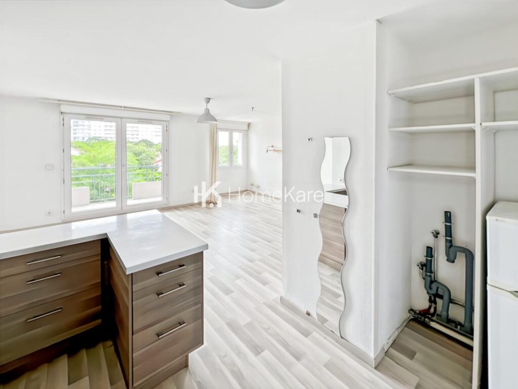 T1 de 32m² avec terrasse et parking – 1 pièce – NR chambres – 32 m²