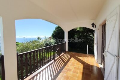 ✨ Maison avec vue mer à Mongaillard, Saint-Denis ✨ – 4 pièces – 3 chambres – 103 m²