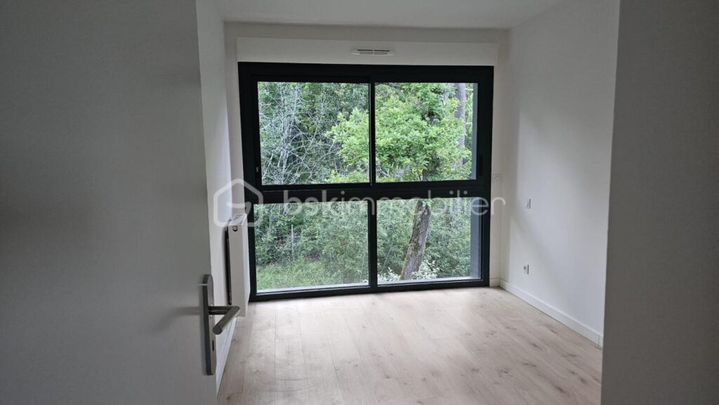 Maison Duplex T5 Neuve avec Jardin et Garage – Le Taillan-Médoc – 5 pièces – 4 chambres – 91 m²