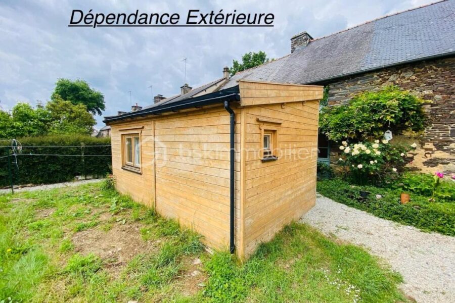Maison à vendre à Loyat