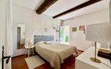 EGUILLES : Maison de ville 5 pièces avec cour – 5 pièces – 4 chambres – 100 m²