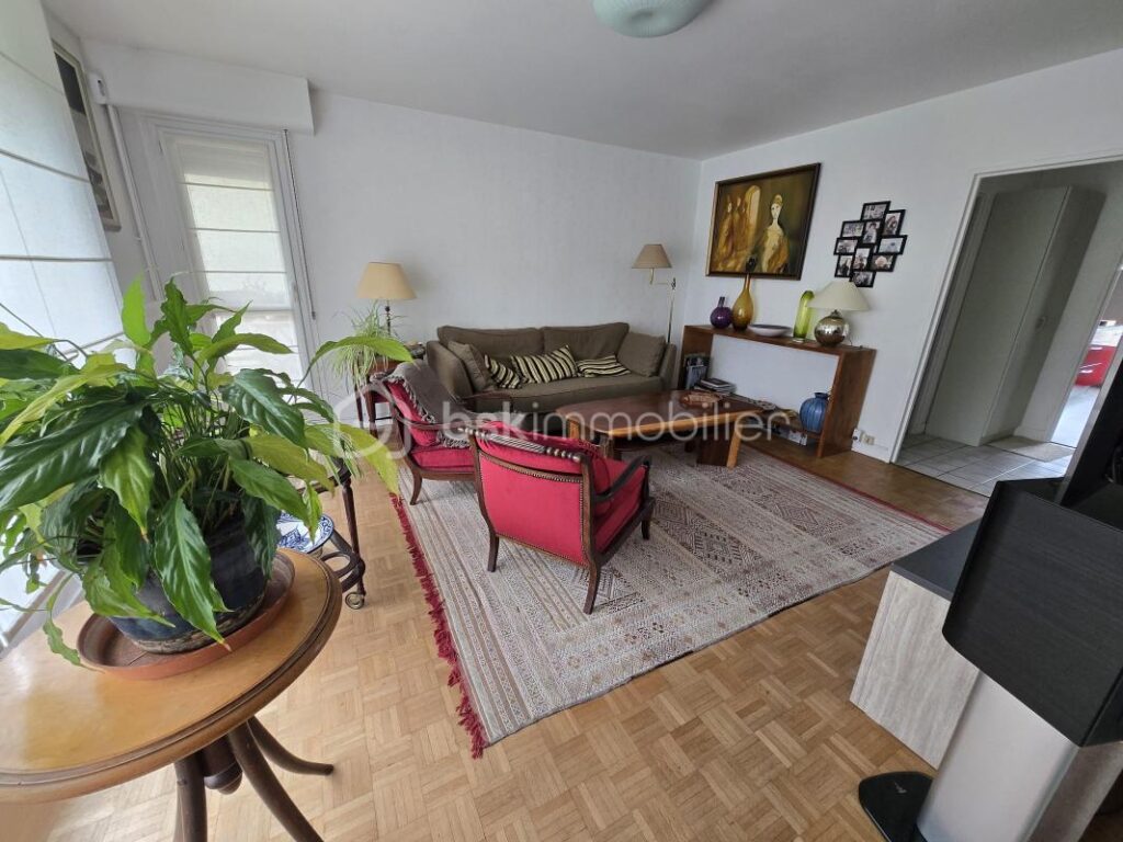 Magnifique appartement de type T4 de 79m² à Nevers – 4 pièces – 2 chambres – 79 m²