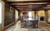 Magnifique maison 180 m2 de caractère, 5 chambres avec piscine sur terrain arboré de 6 000 m² – 7 pièces – 5 chambres – 180 m²