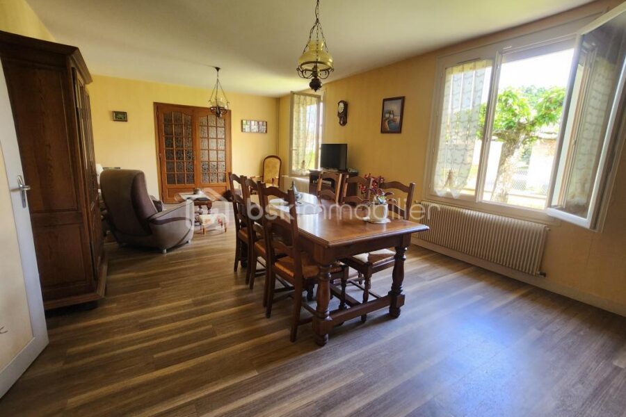 Maison à vendre à Rouille