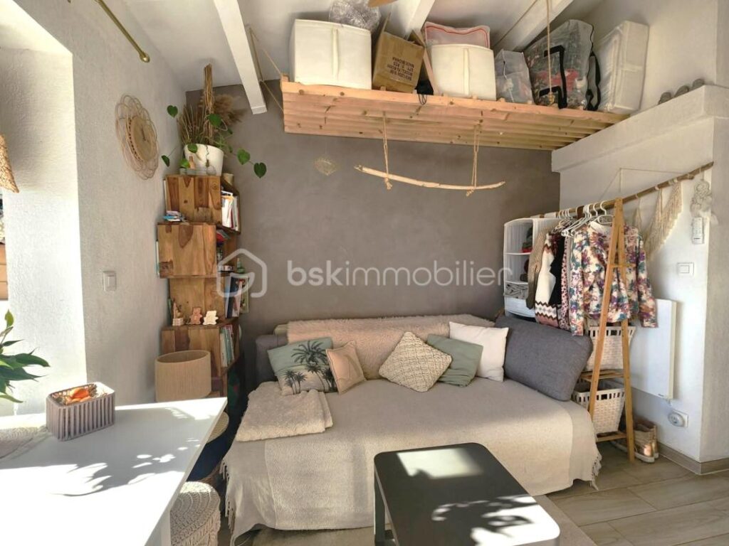 Superbe appartement avec vue mer et piscine – 2 pièces – 1 chambre – 27 m²