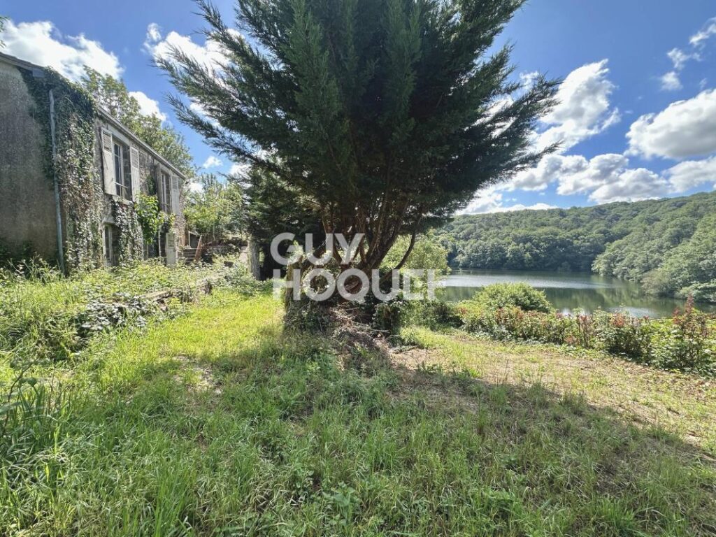 Maison à rénover – 4 pièces – 3 chambres – 110 m²