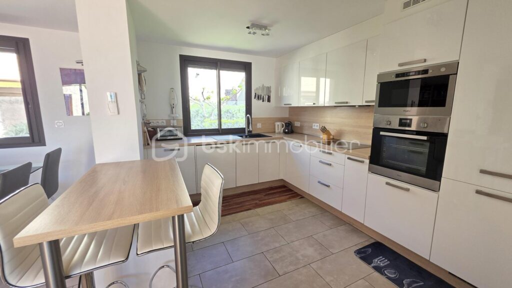 EXCLUSIF – Naturiste – Exceptionnel 3 pièces agrandi, de plain-pied, avec terrasse vue marina – Leucate (11) – 3 pièces – 2 chambres – 47 m²
