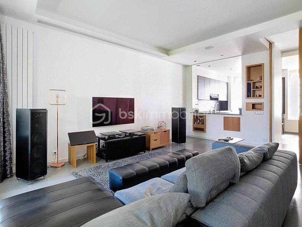APPARTEMENT HAUT DE STANDING 215M² MEAUX CENTRE – 4 CHAMBRES – DPE C – 640 000 € – 8 pièces – 4 chambres – 162 m²