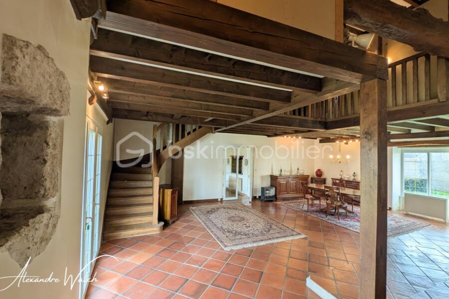 Maison à vendre à Janville