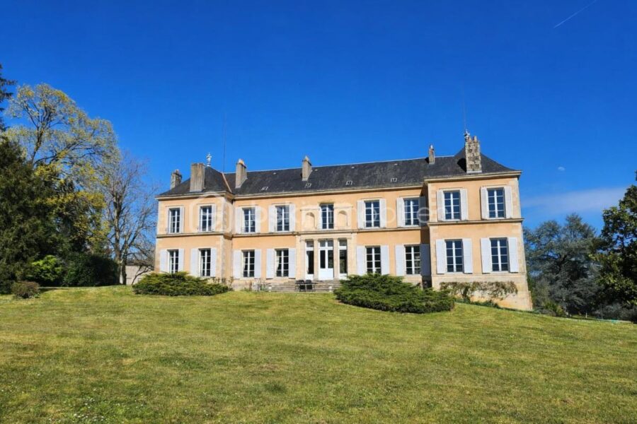 Maison à vendre à Jazeneuil