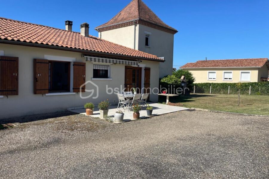 Maison à vendre à Creysse