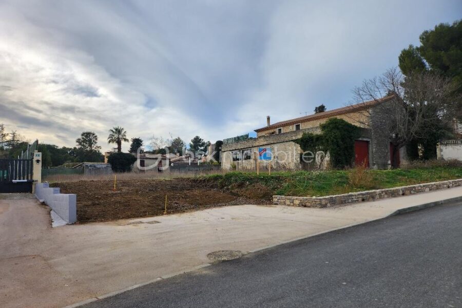Terrain à vendre à Saussines