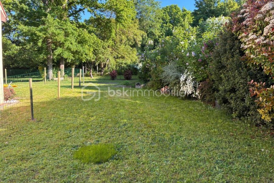Terrain à vendre à Livry sur seine