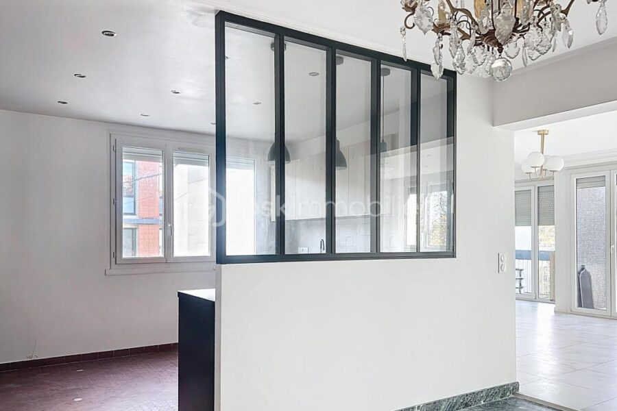 Appartement à vendre à L hay les roses