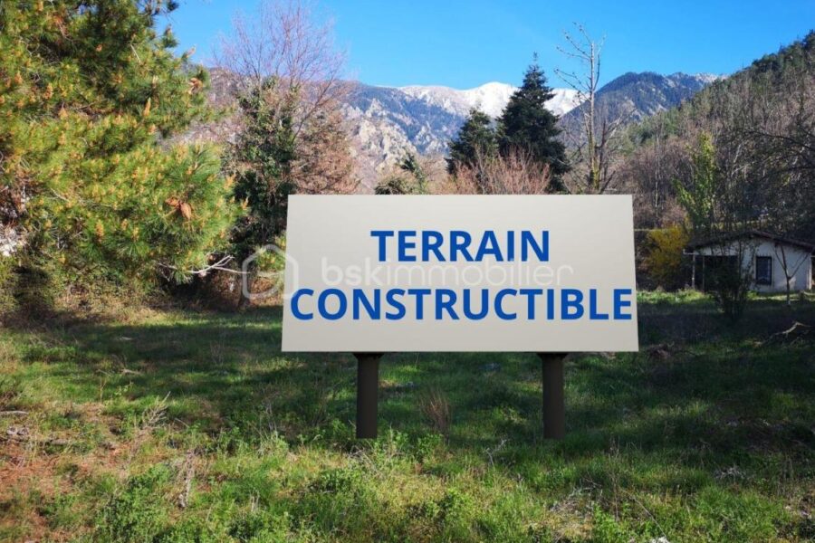 Terrain à vendre à Vernet les bains