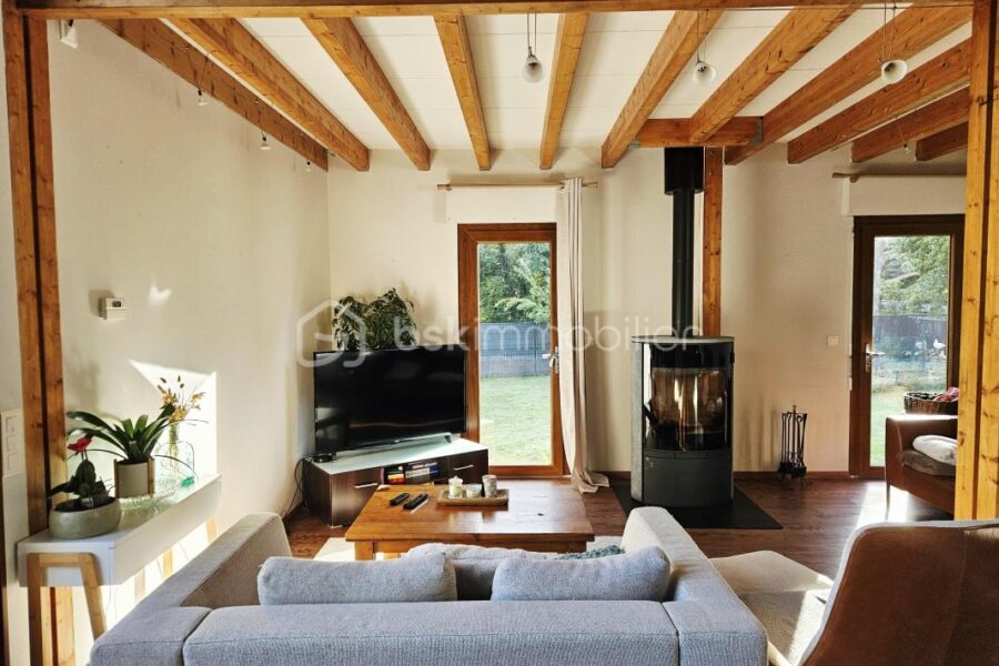 Maison à vendre à Murol
