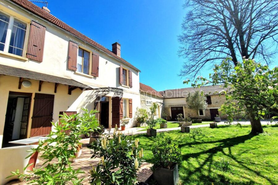 Maison à vendre à Ablis