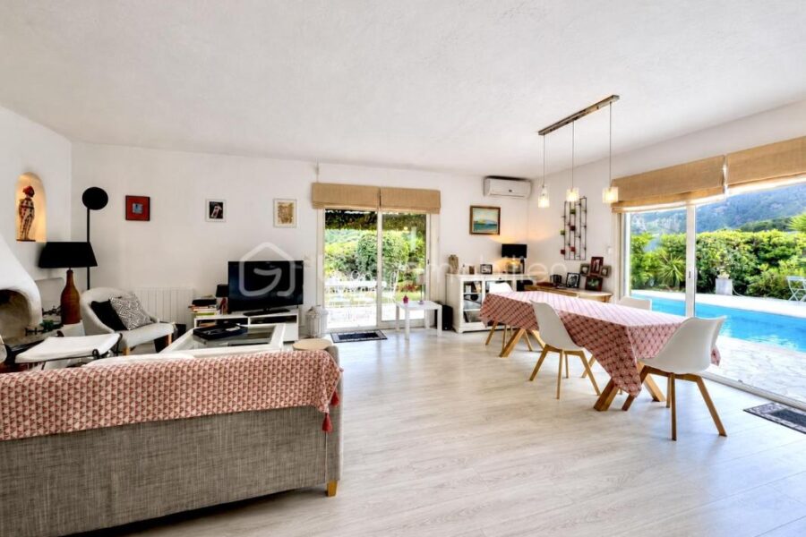 Maison à vendre à Mandelieu-la-Napoule