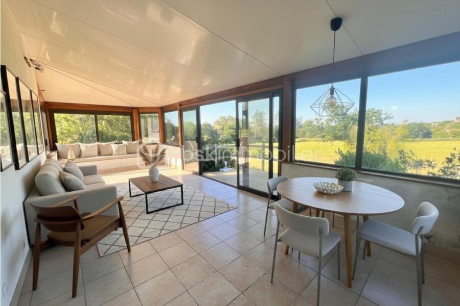Maison à vendre à Plomodiern