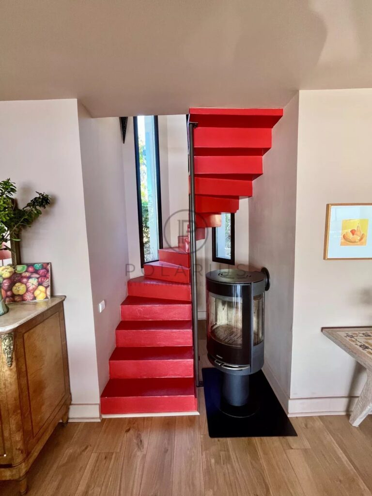 Charmante villa avec vue mer sur l&rsquo;Île du Levant – 4 pièces – 3 chambres – 120.5 m²