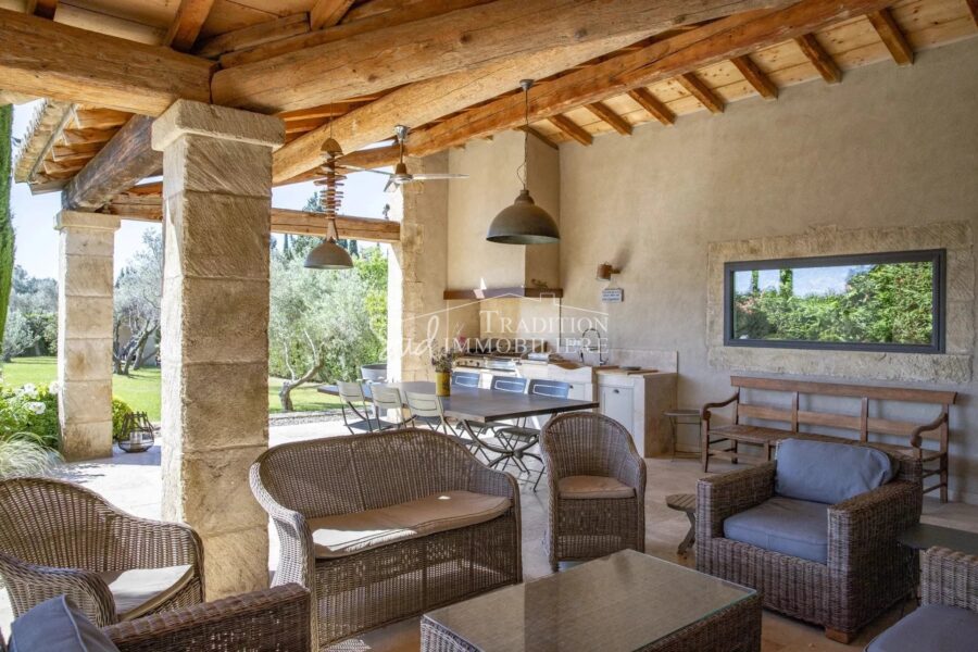 Maison à vendre à Paradou