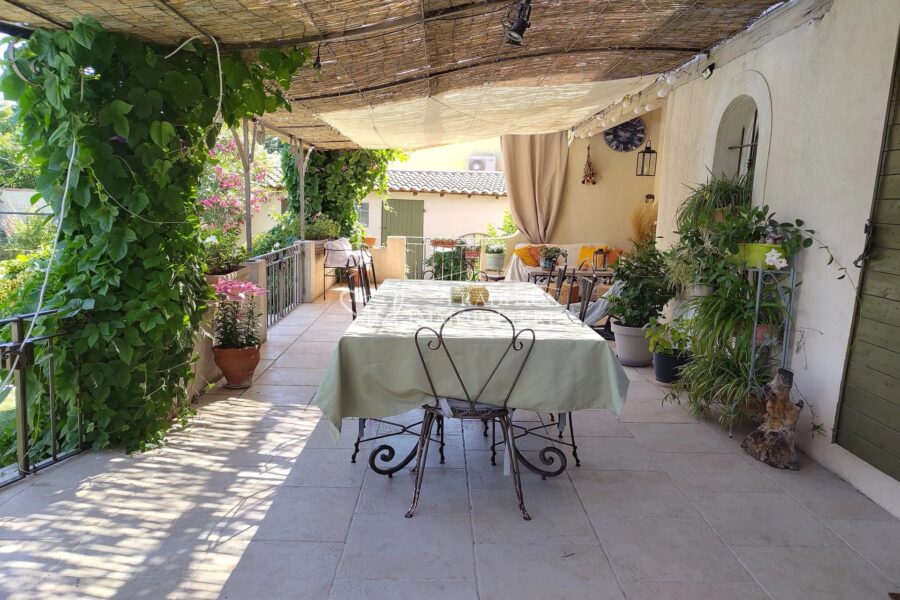 Maison à vendre à Mouriès