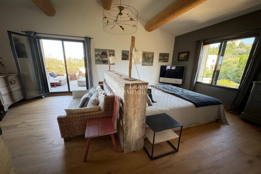 Maison à vendre à Paradou