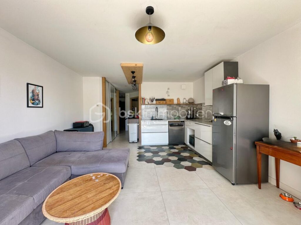 T2 avec jardin et terrasse – Vue dégagée & soleil couchant – Villaz – 2 pièces – 1 chambre – 46 m²