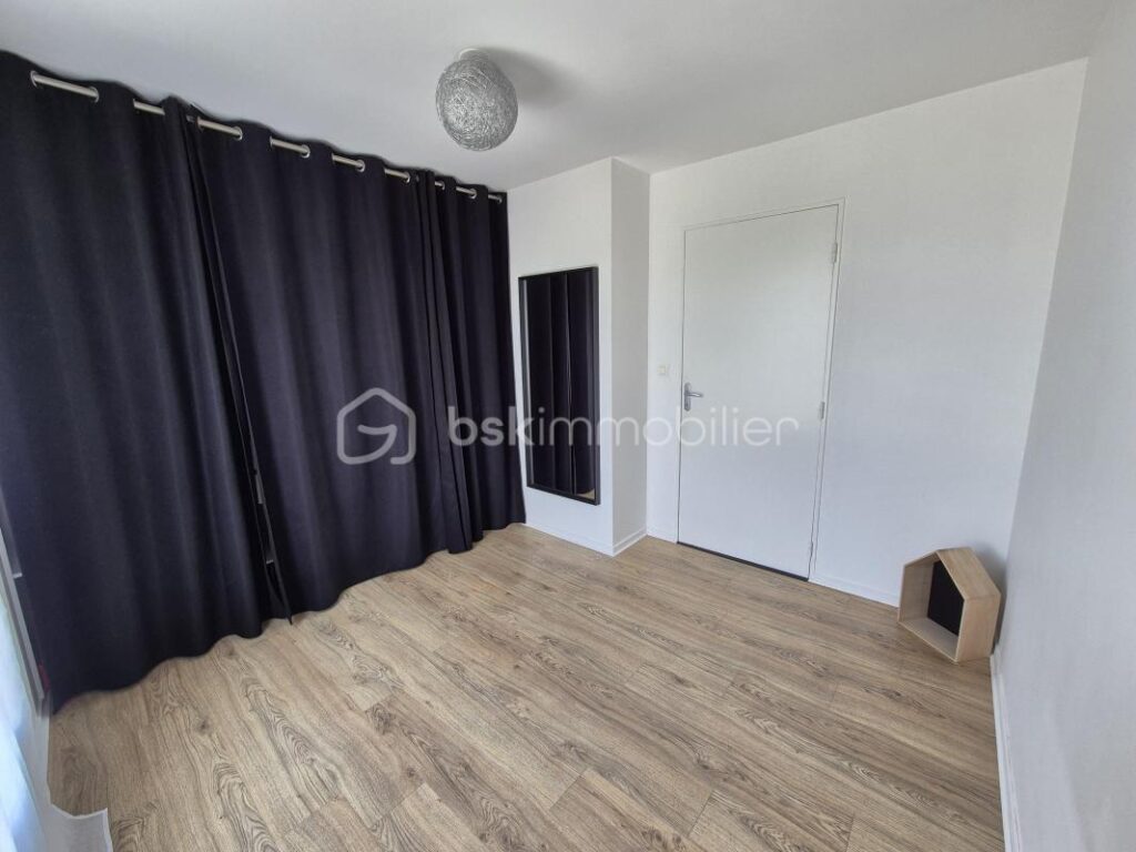 Appartement T3 en Duplex – 64 m² – 3 pièces – 2 chambres – 64 m²